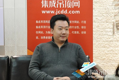 楚楚夏岩：把产品做到完美，是给信任我们的人最好的回报